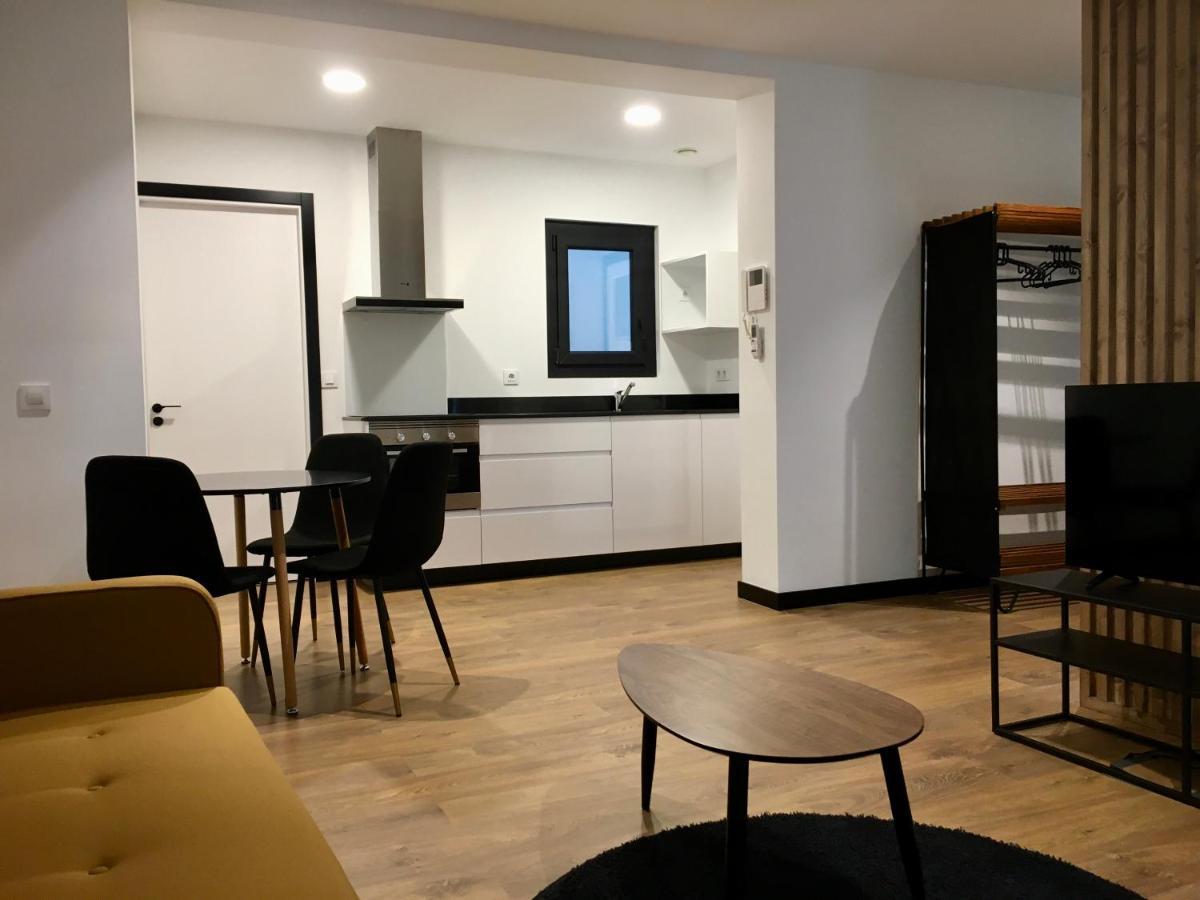 Loft De Diseno Con Balcon Lejlighed Figueres  Eksteriør billede